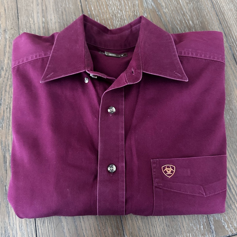 Ariat long sleeve button down size xl
